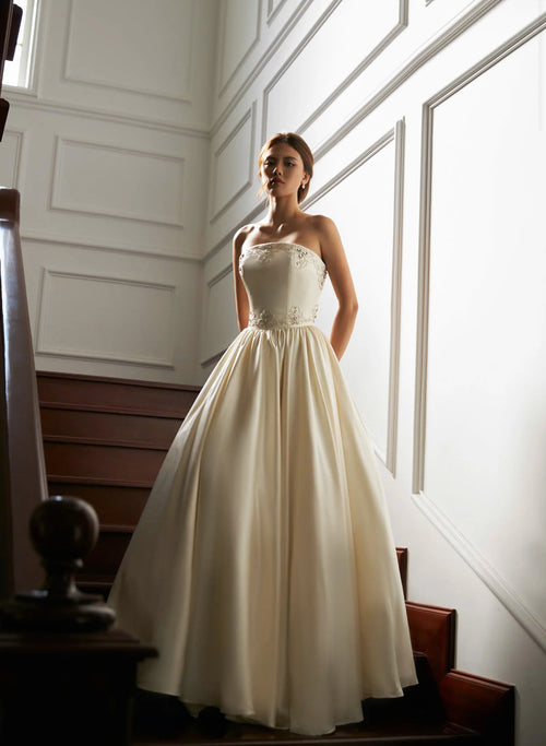Ivory Étoile Gown