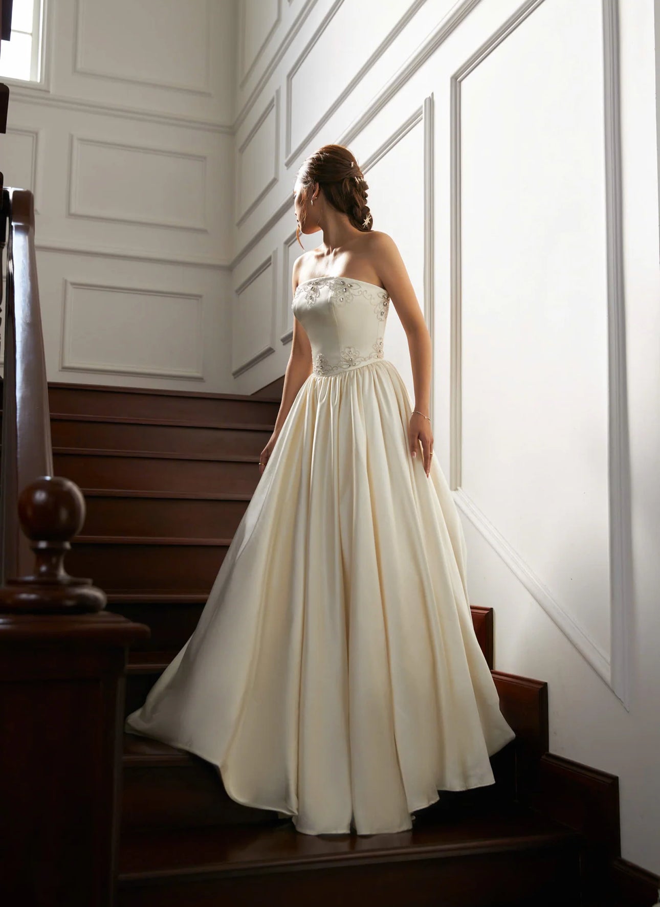Ivory Étoile Gown